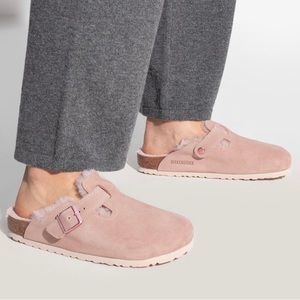EUC Birkenstock Boston VI shearling suede clogs